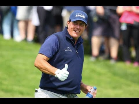Phil Mickelson Attempts to Break 'Thumbs Up' Record at the 2019 PGA Championship at Bethpage Black